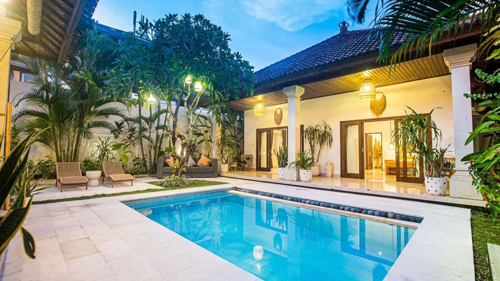 Villa Deba 2 By Bali Villa Solutions سمينياك