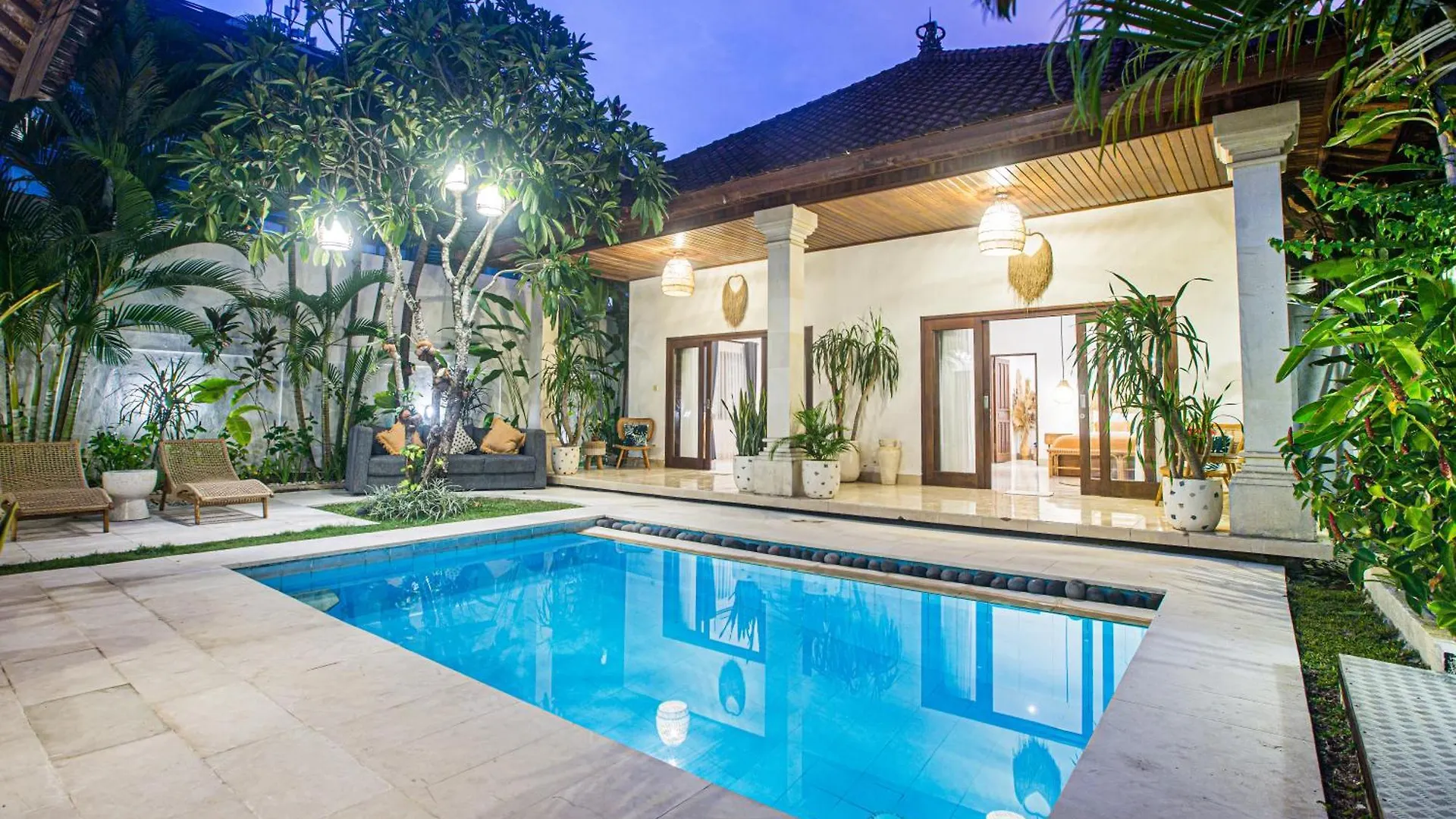 Villa Deba 2 By Bali Villa Solutions سمينياك