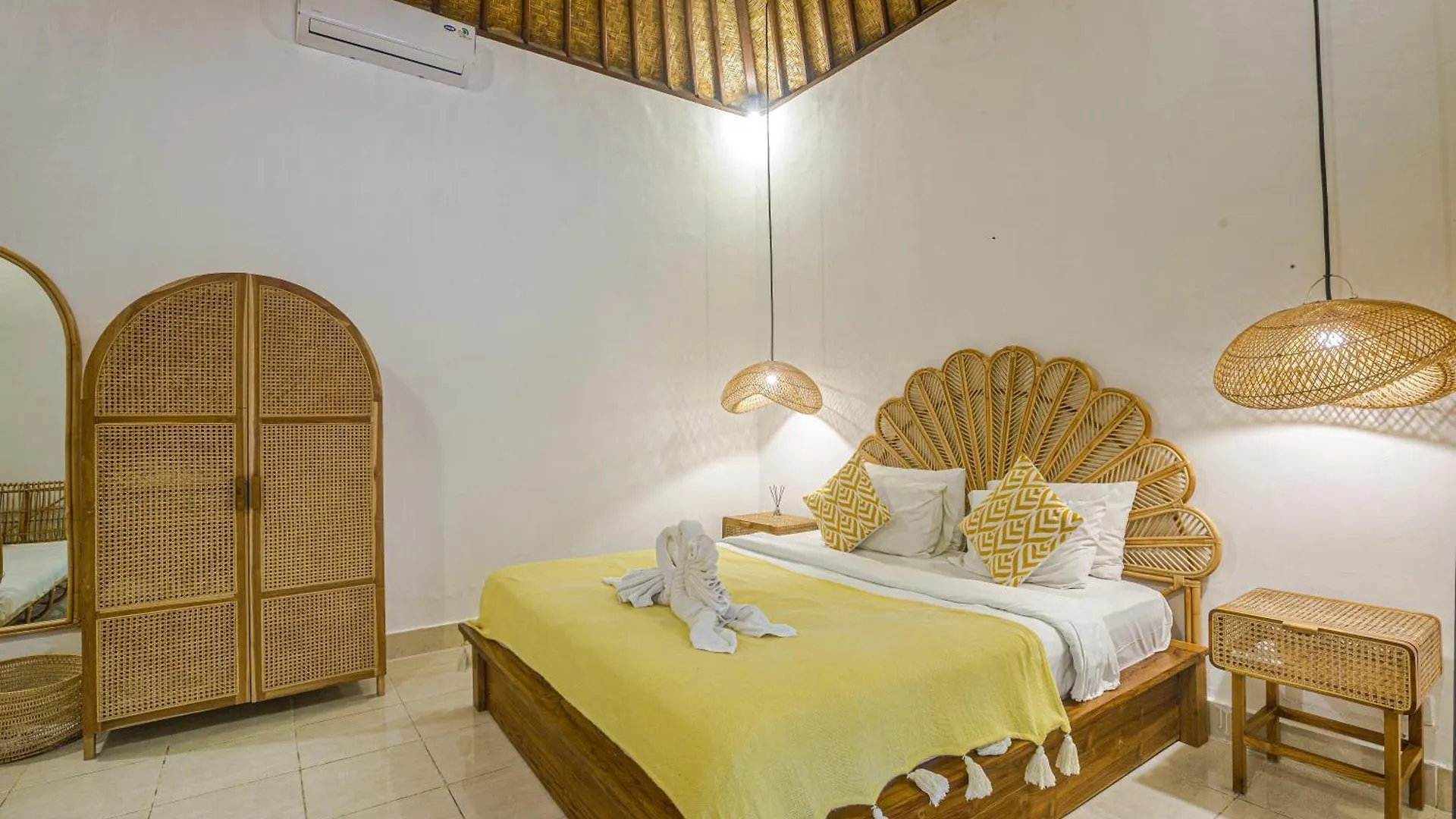 Villa Deba 2 By Bali Villa Solutions سمينياك