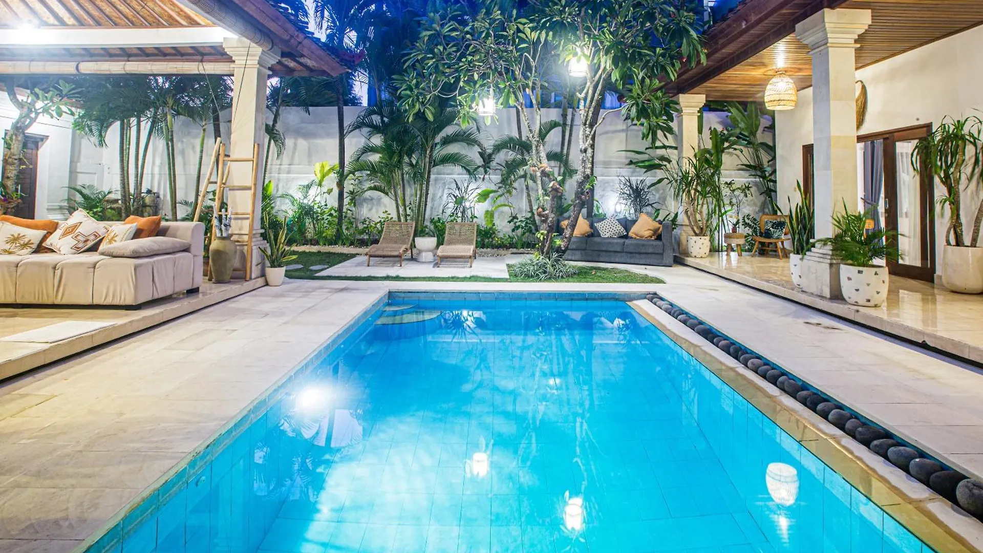 Villa Deba 2 By Bali Villa Solutions سمينياك