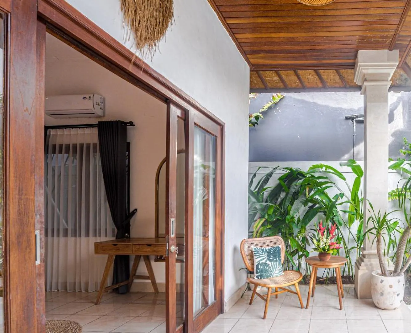 Villa Deba 2 By Bali Villa Solutions سمينياك إندونيسيا