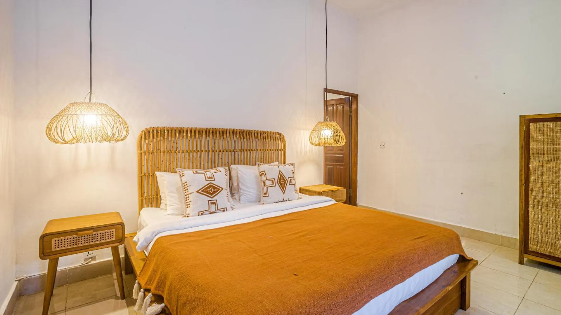 Villa Deba 2 By Bali Villa Solutions سمينياك
