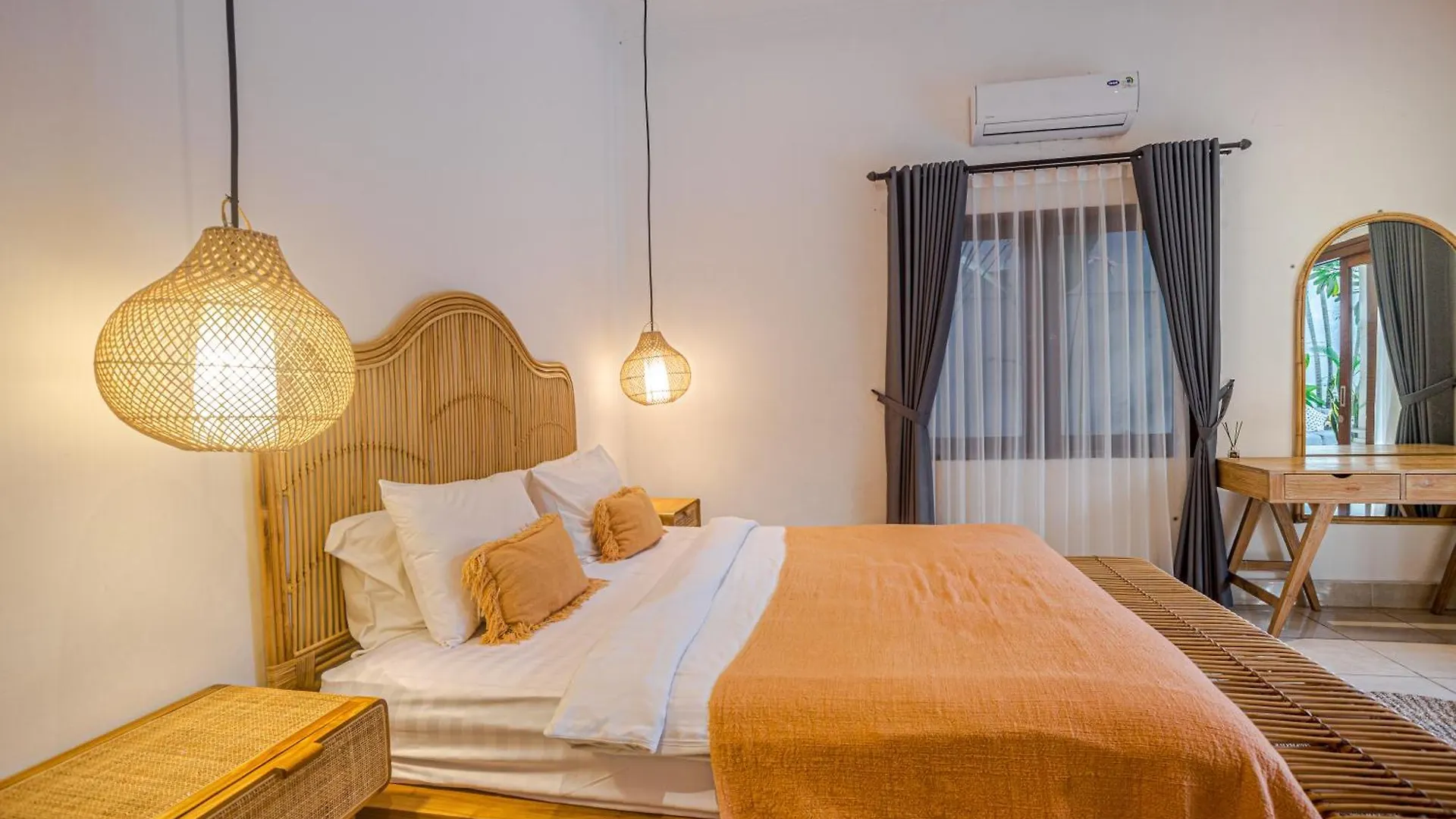 Villa Deba 2 By Bali Villa Solutions سمينياك