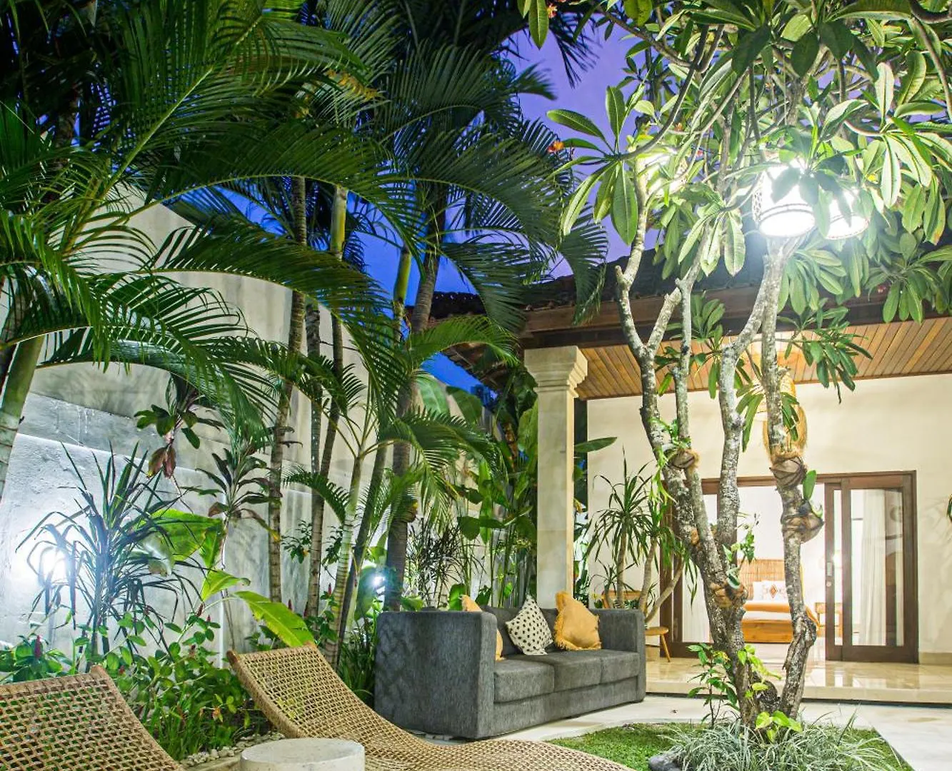 Villa Deba 2 By Bali Villa Solutions سمينياك