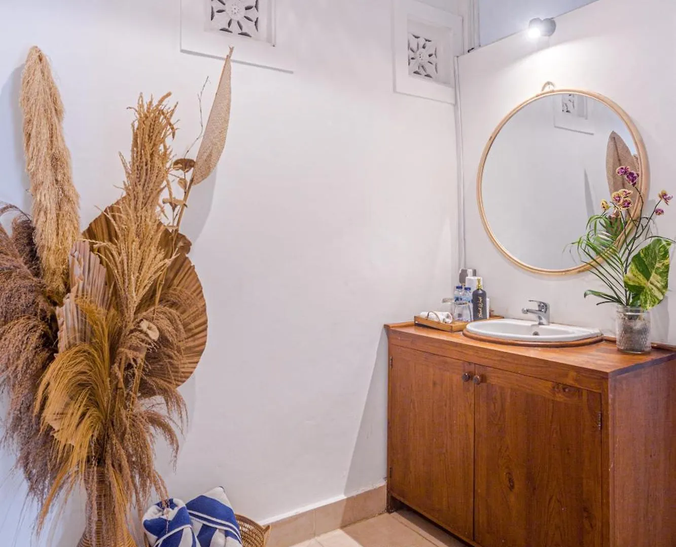 Villa Deba 2 By Bali Villa Solutions سمينياك